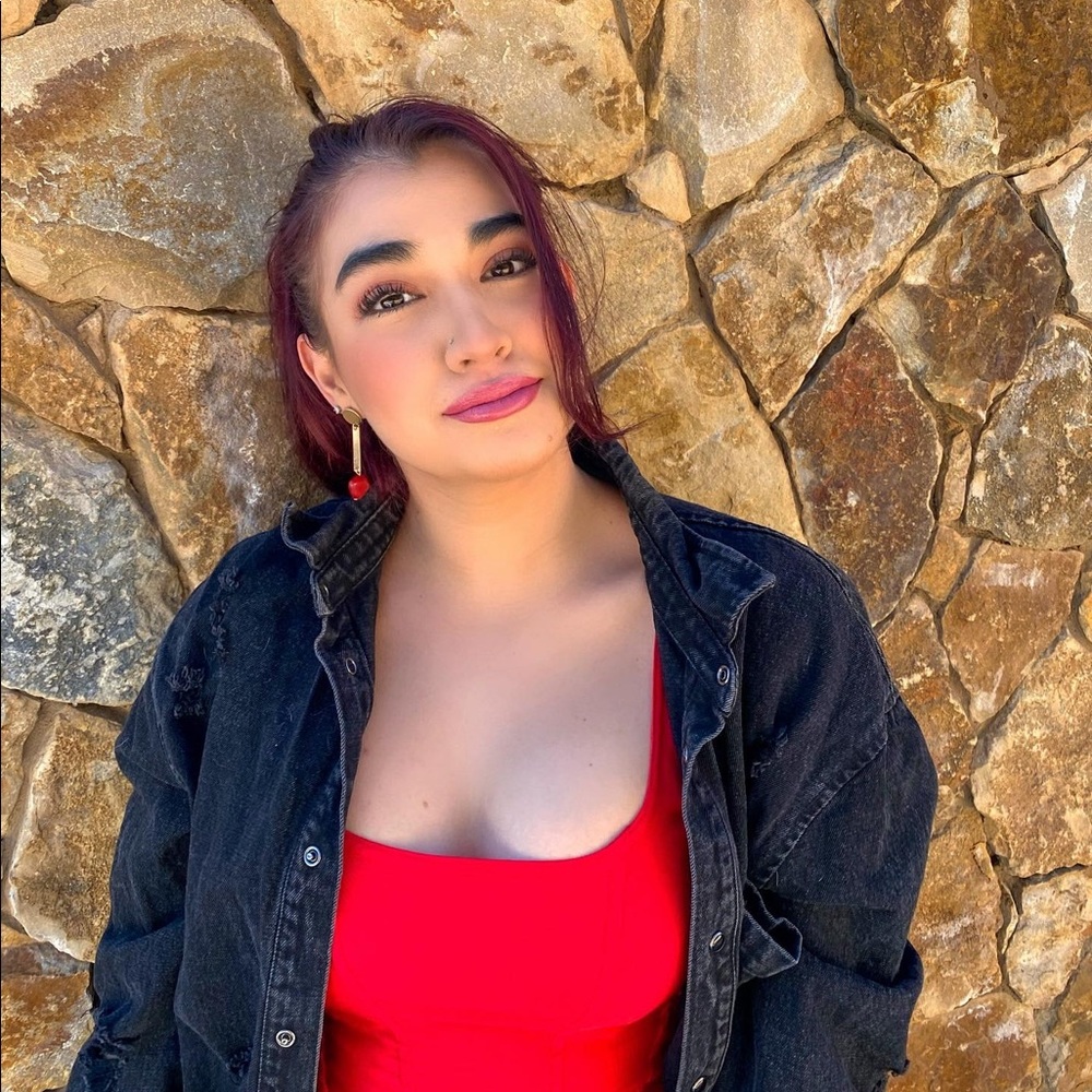 Meet your Posher, Michelle